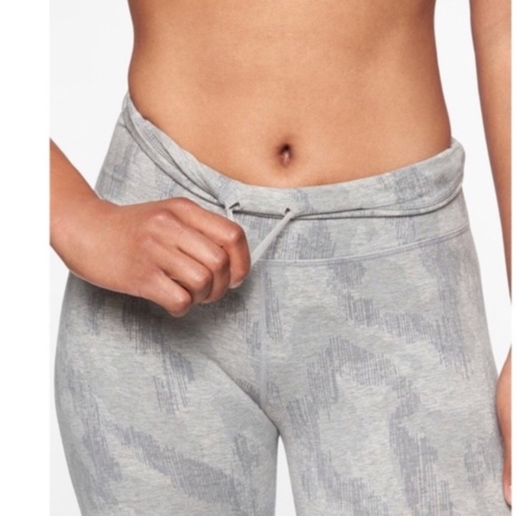 Athleta Organic Be Present Crop Leggings in Sandbar sz medium EUC - Picture 5 of 11